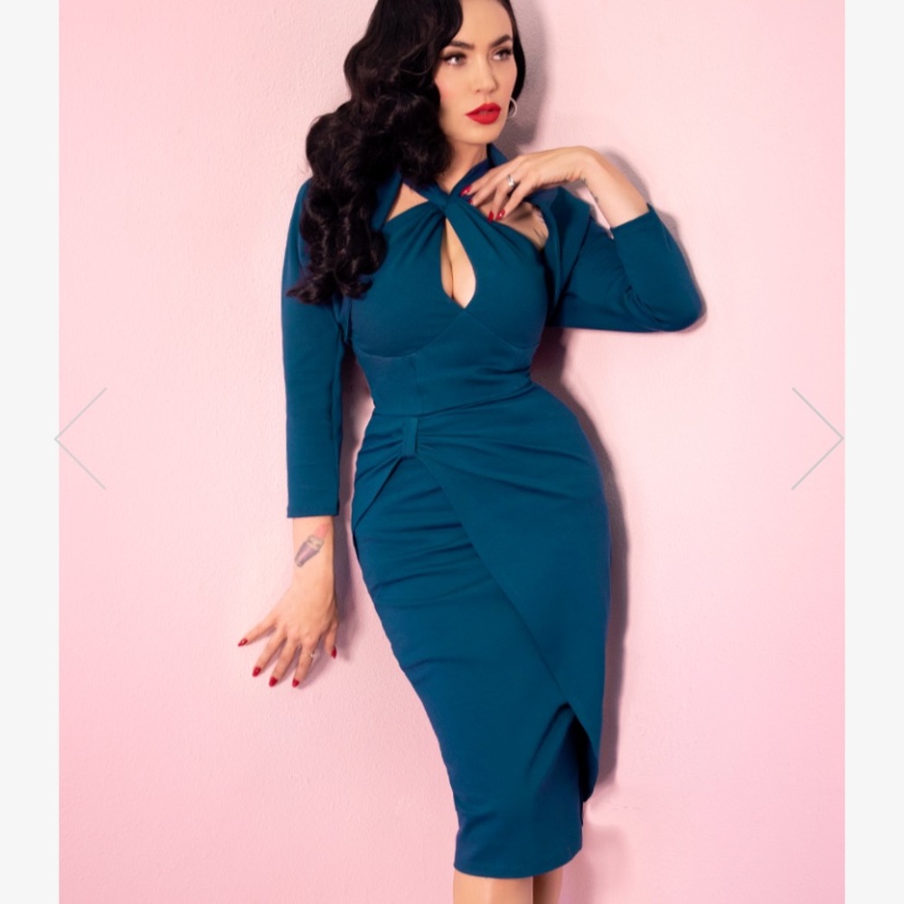Golden Era Dress in Teal